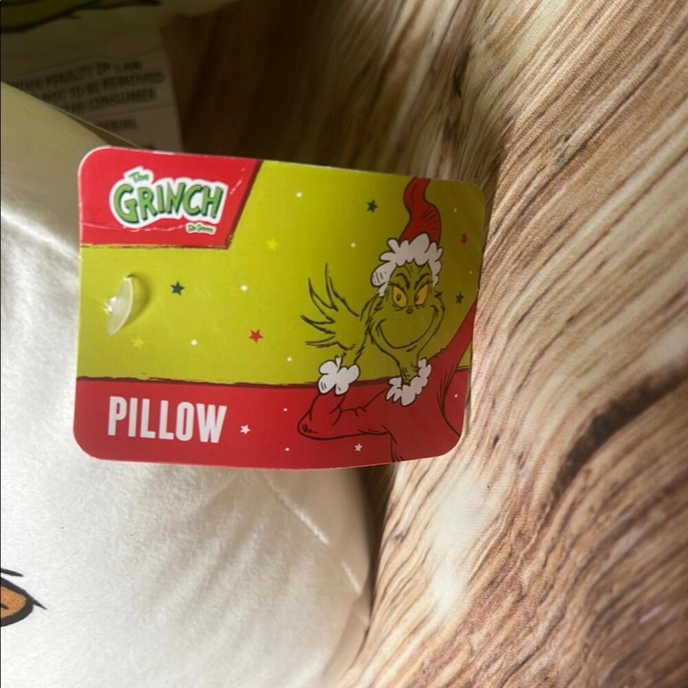 **SOLD** Dr. Seuss Character Throw Pillows - Picture 2 of 5